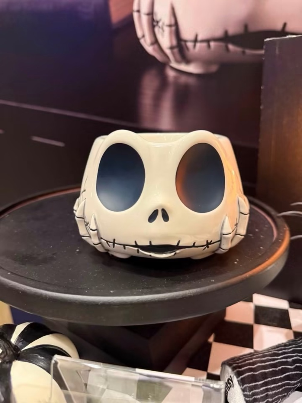 Scentsy Jack Skellington Skull Ceramic Warmer - White BLack